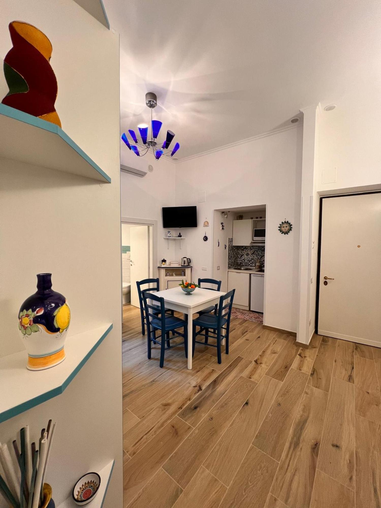 דירות סלרנו Eric'S House מראה חיצוני תמונה